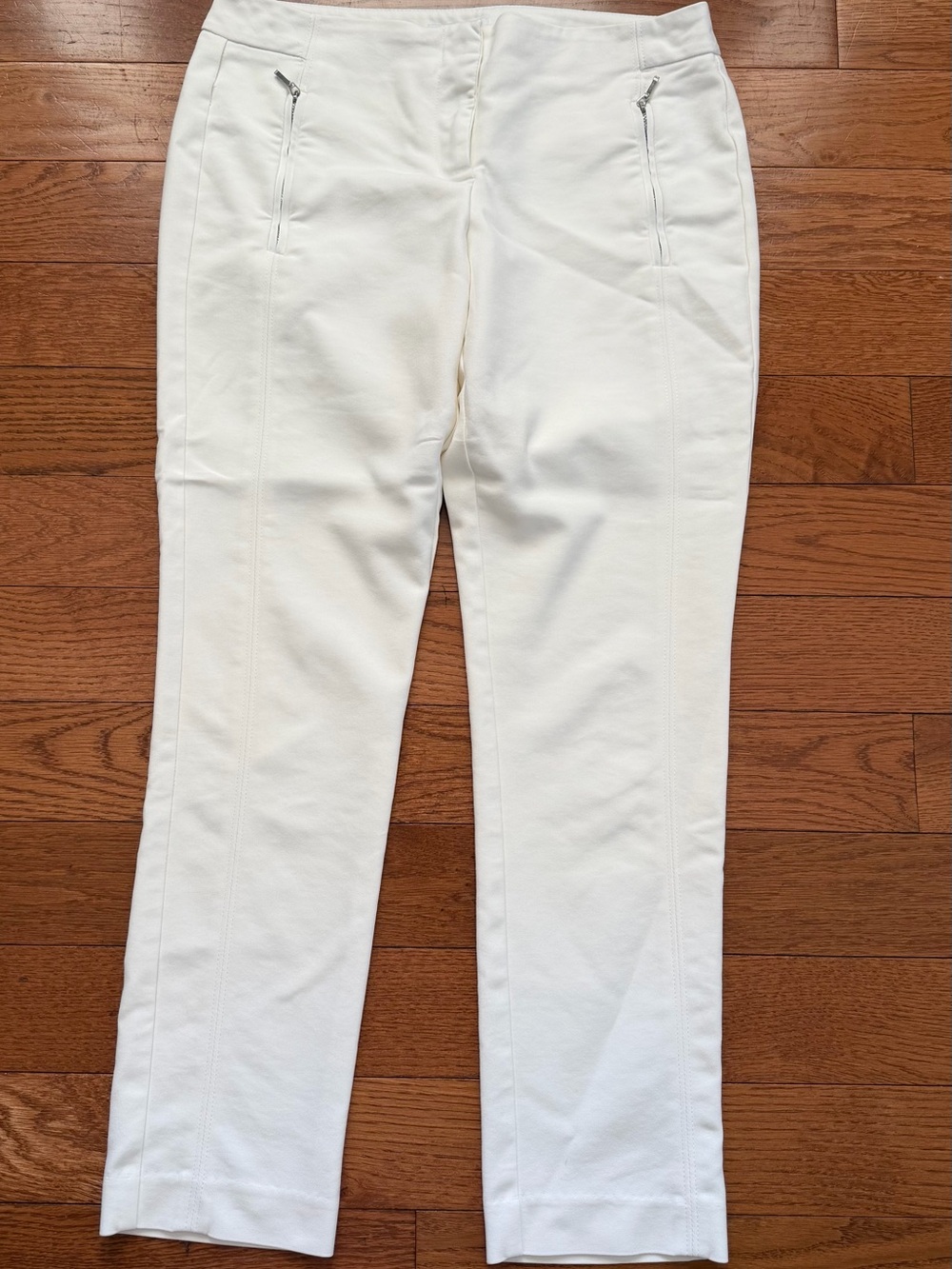 Adrienne Vittadini White Cropped Ponte Pants with Zip Details